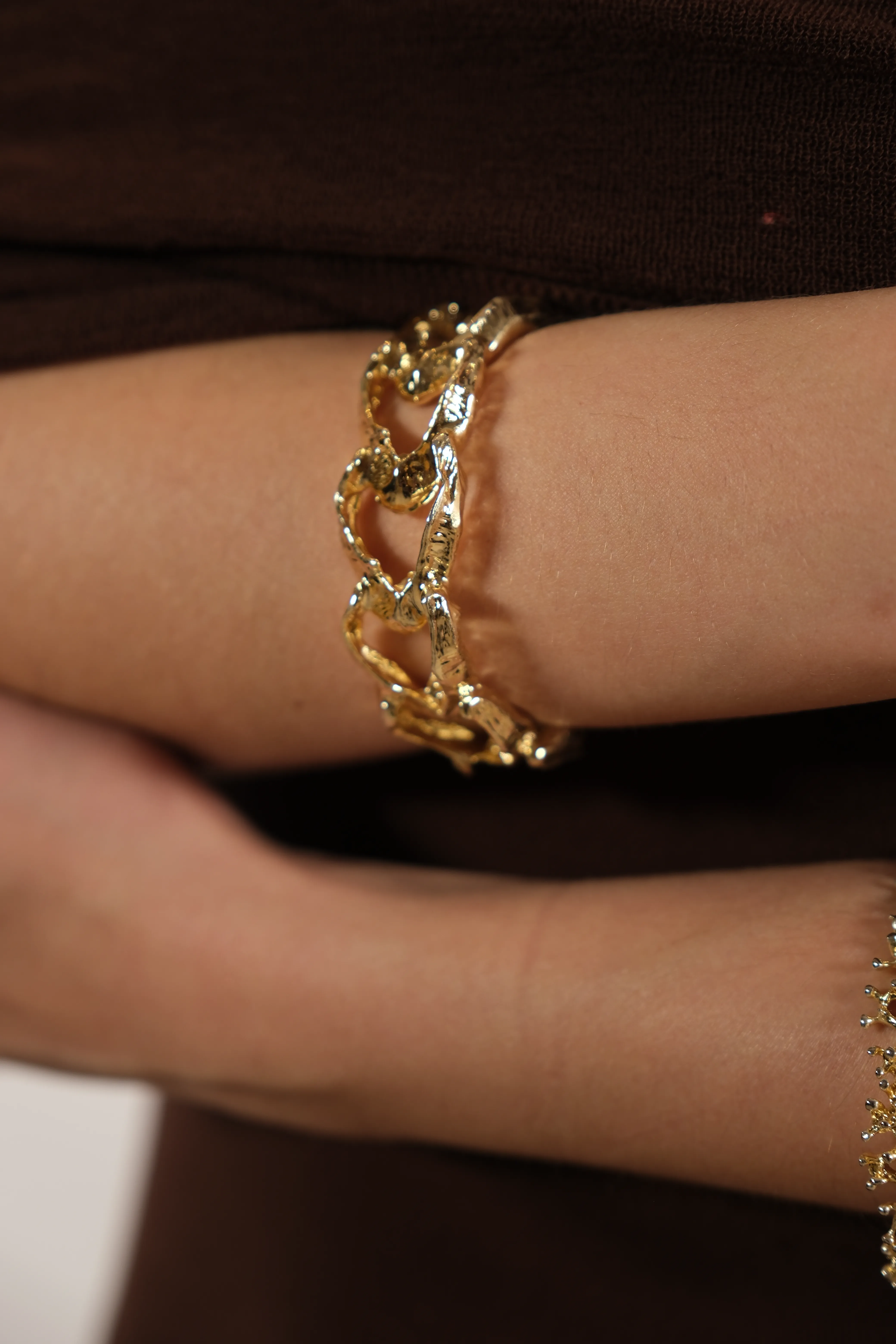 Altın kaplama örgü kelepçe