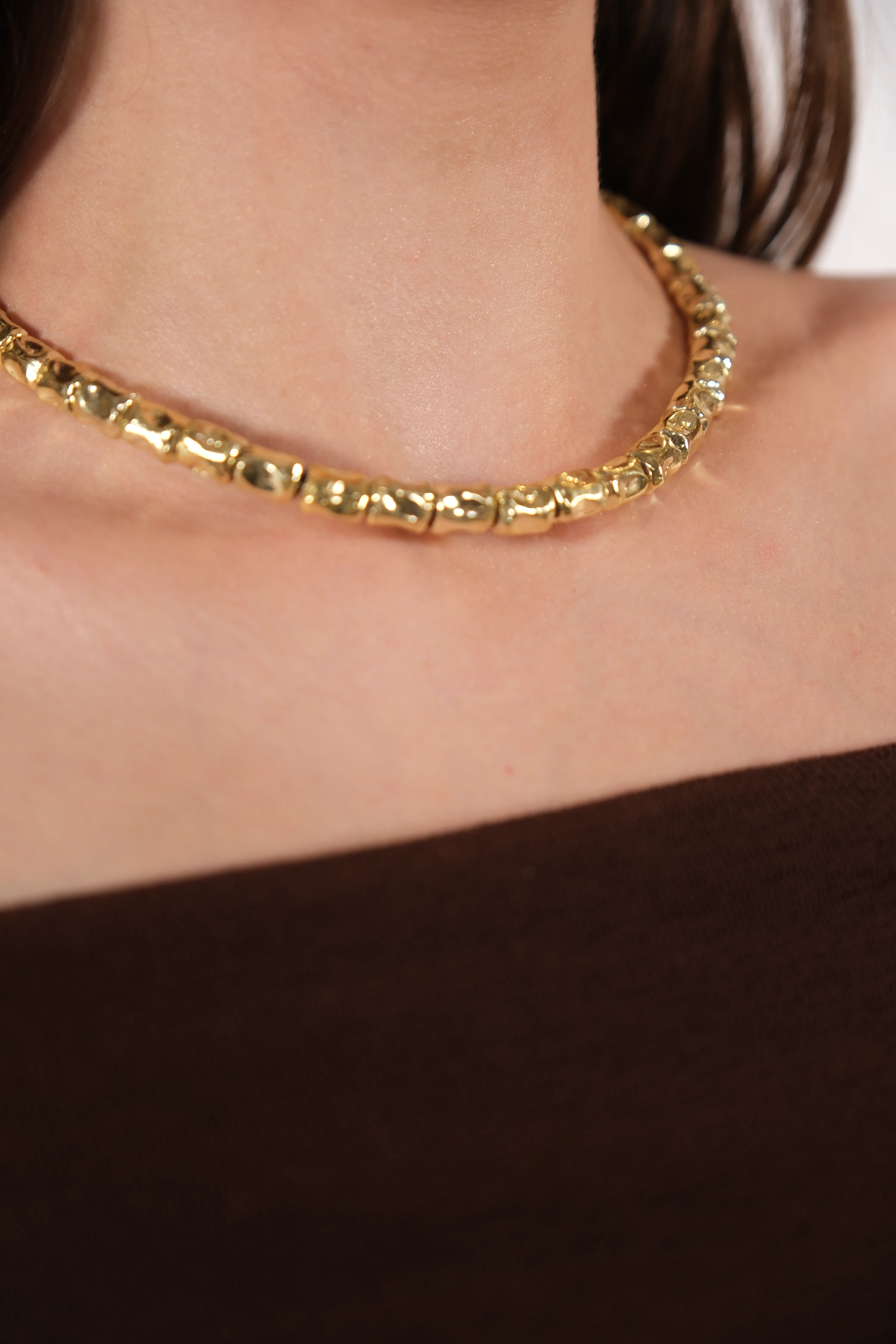 Altın kaplama kalın boncuk tasarım kolye