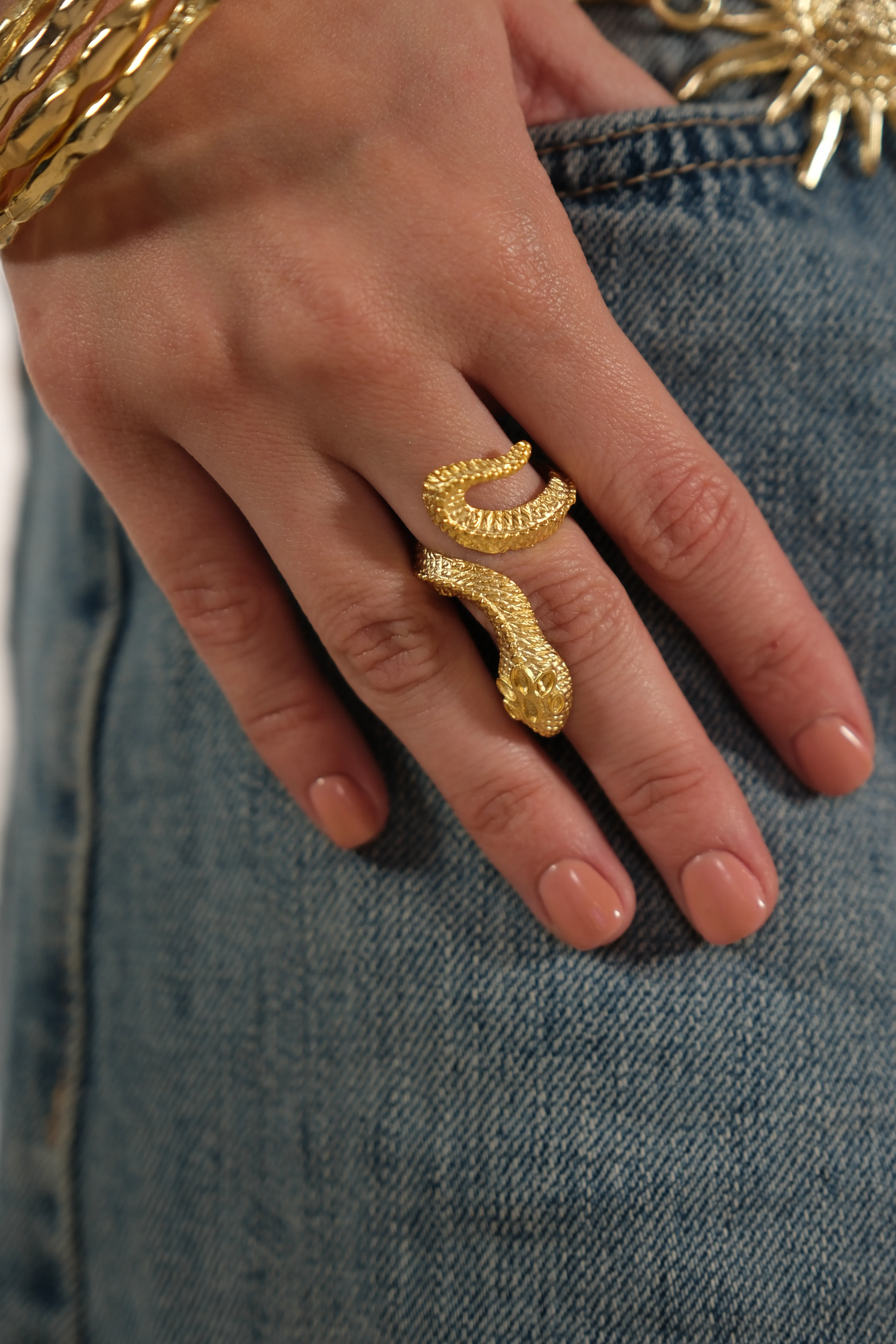 Altın kaplama yılan detay ayarlanabilir yüzük