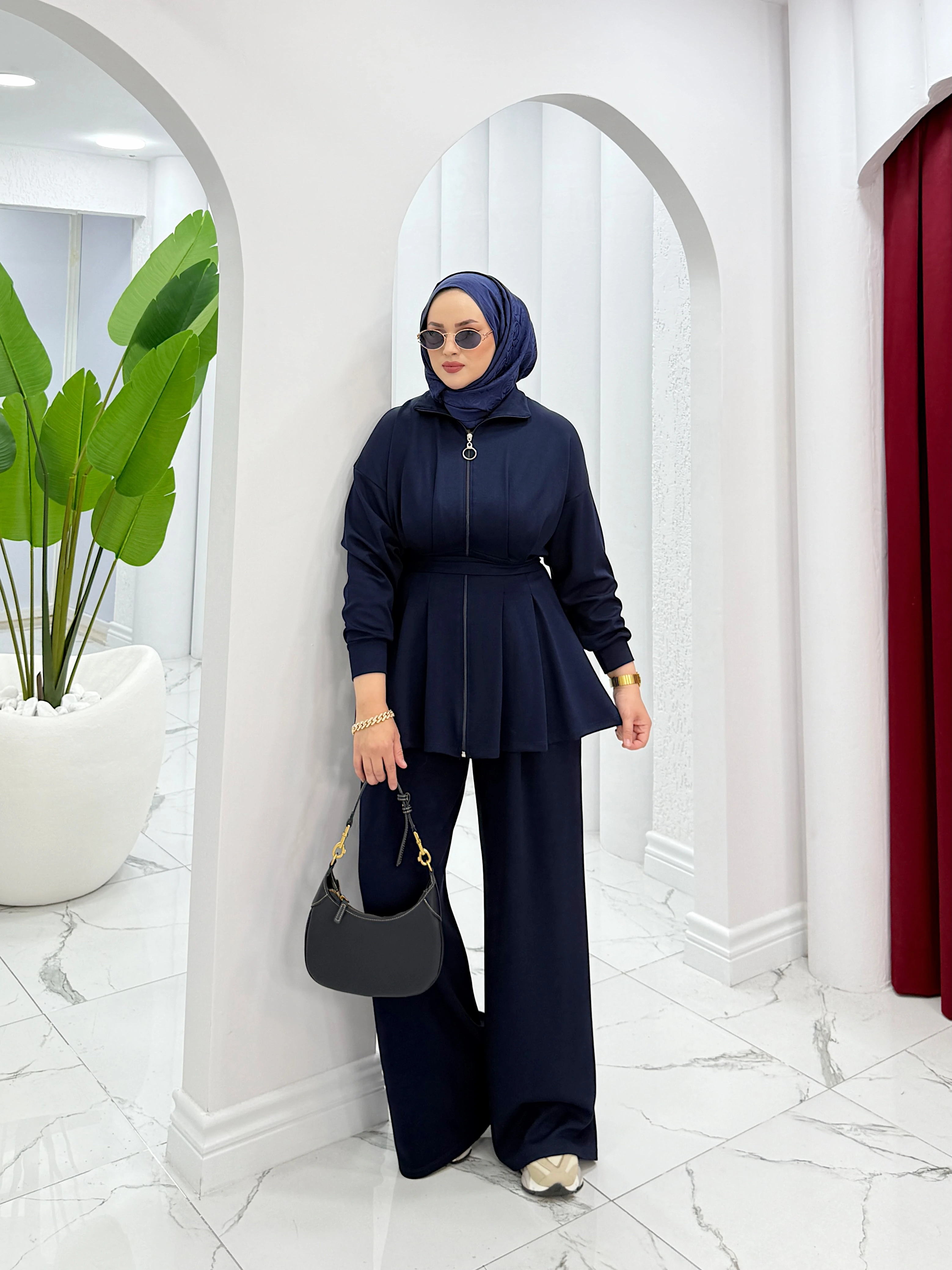 Pileli Kemerli Oysh Takım 1012