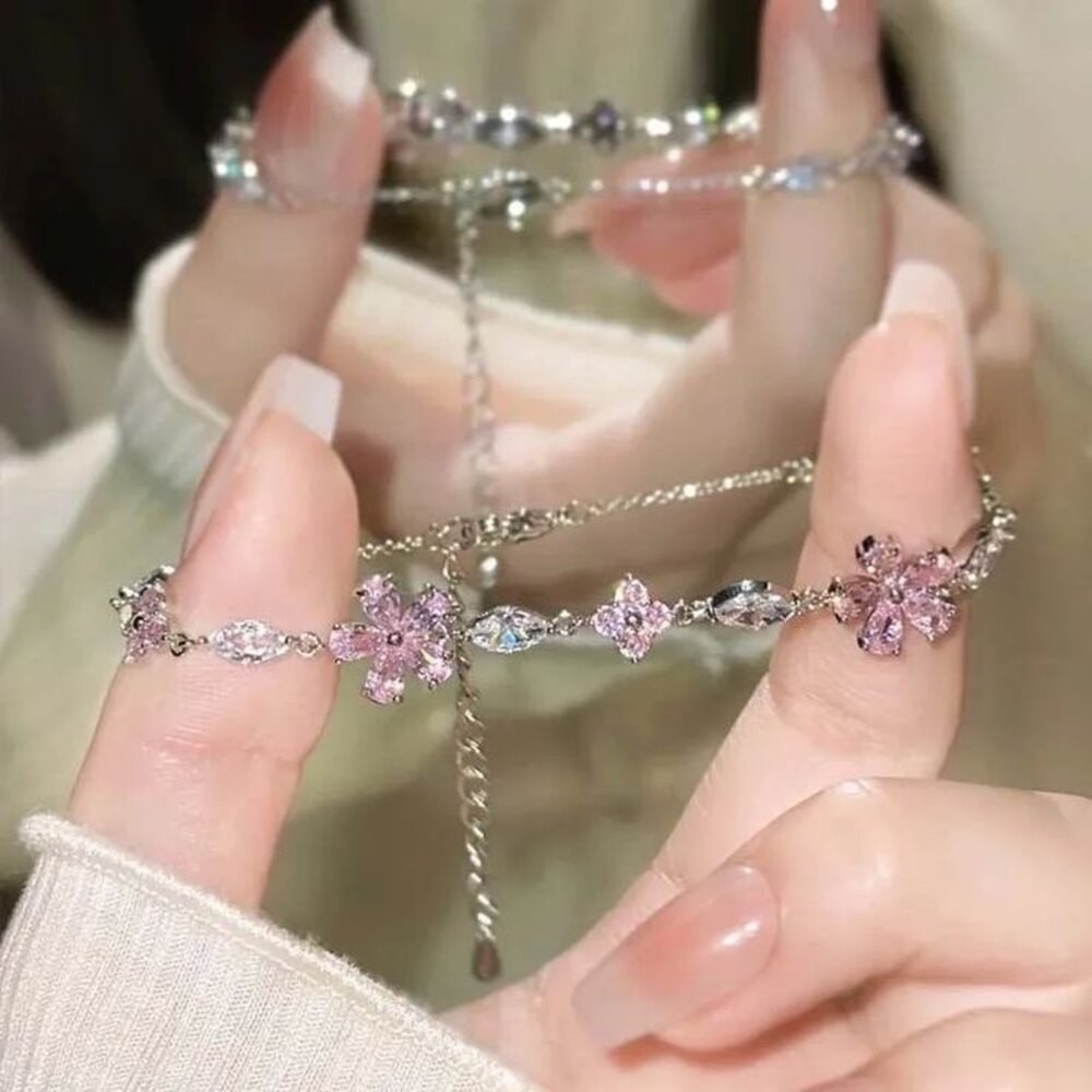 Sakura Bileklik