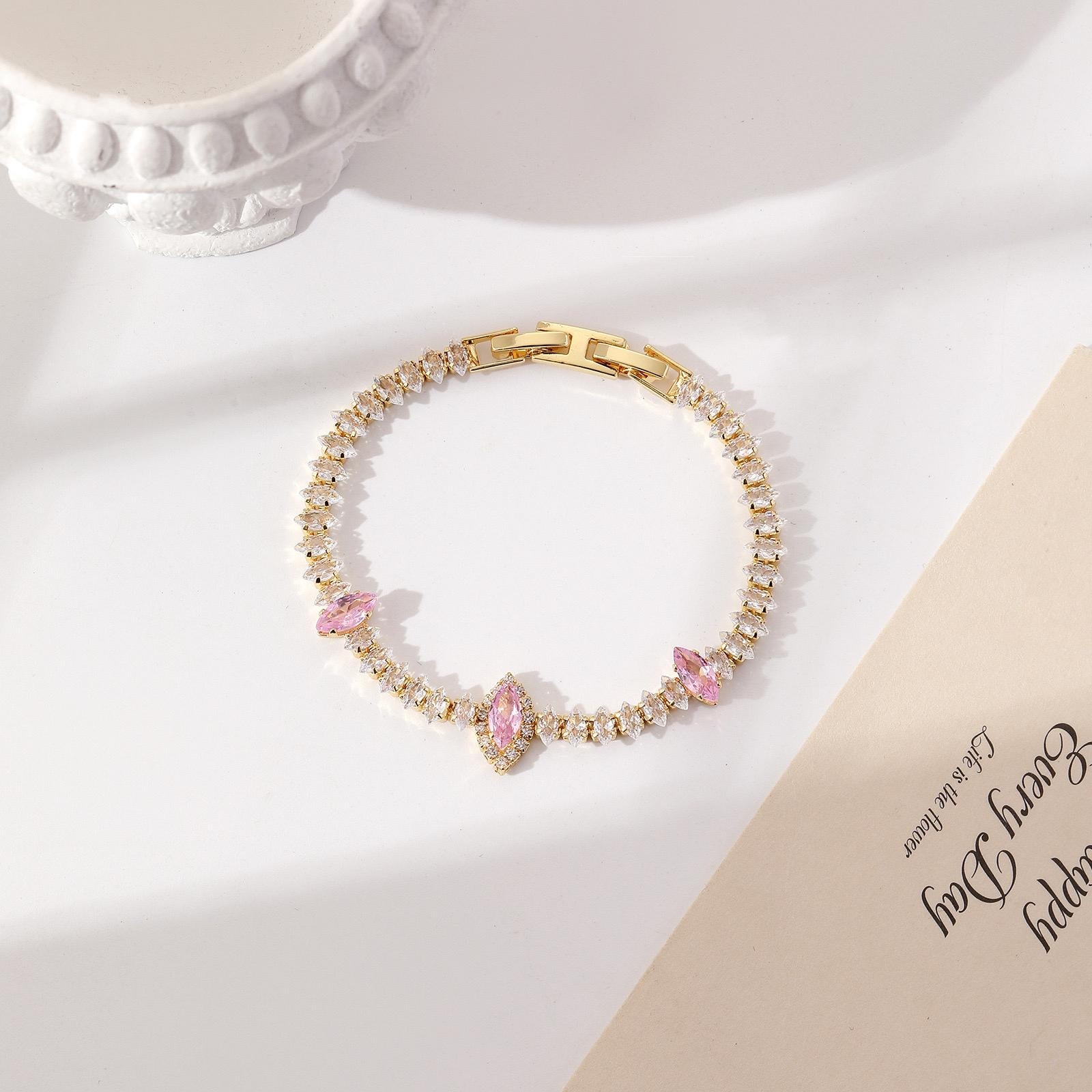 VIP | Pink Diamond Bileklik