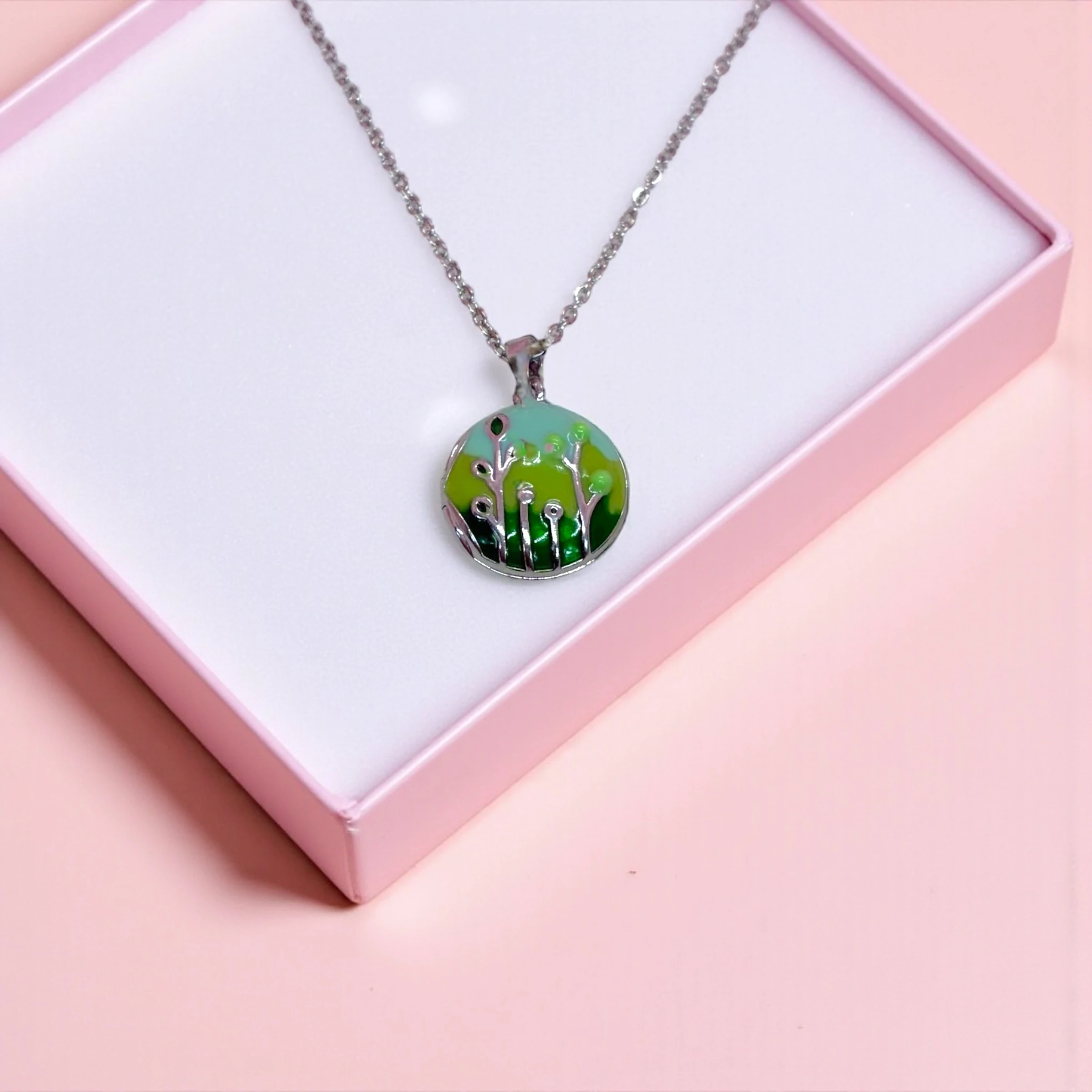 Çelik | Forest Open Locket Kolye