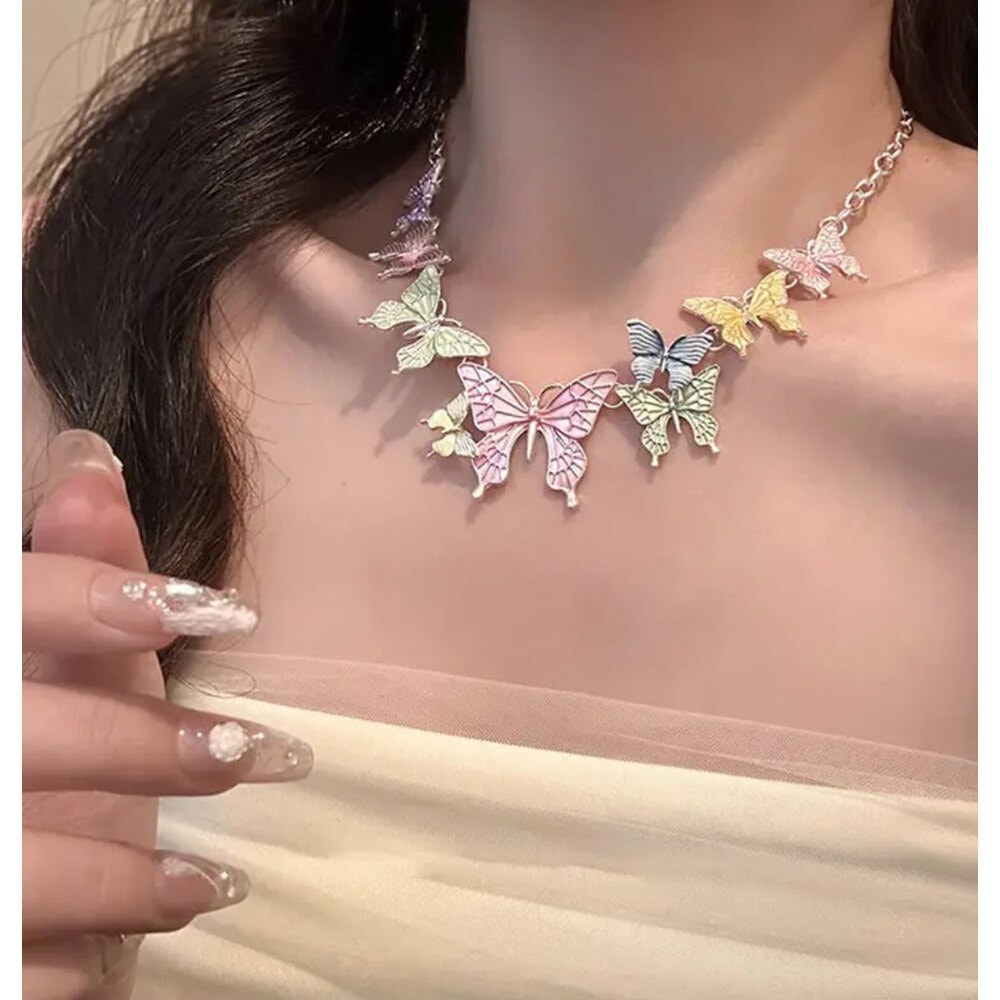 Pastel Butterfly Kolye