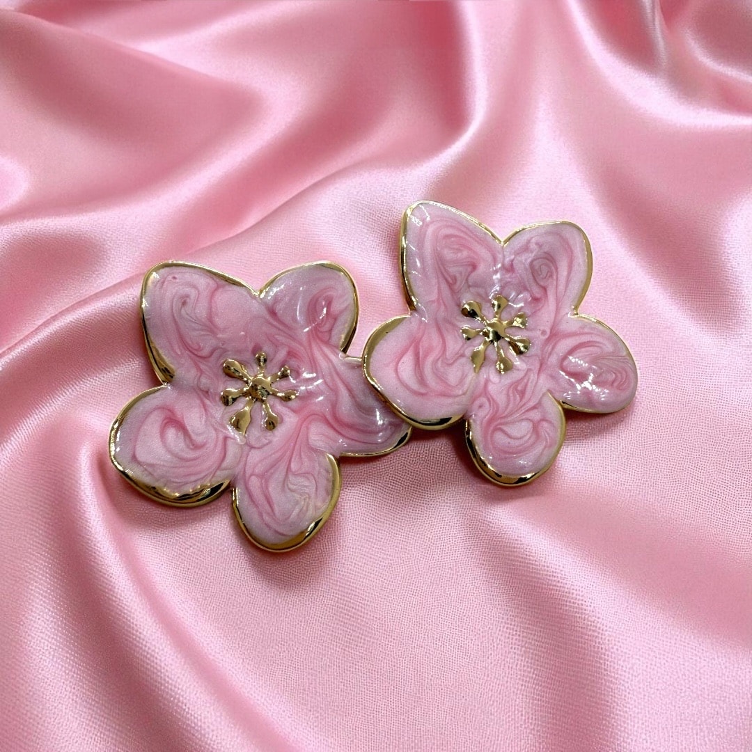 Çelik | Mineli Hibiscus Küpe