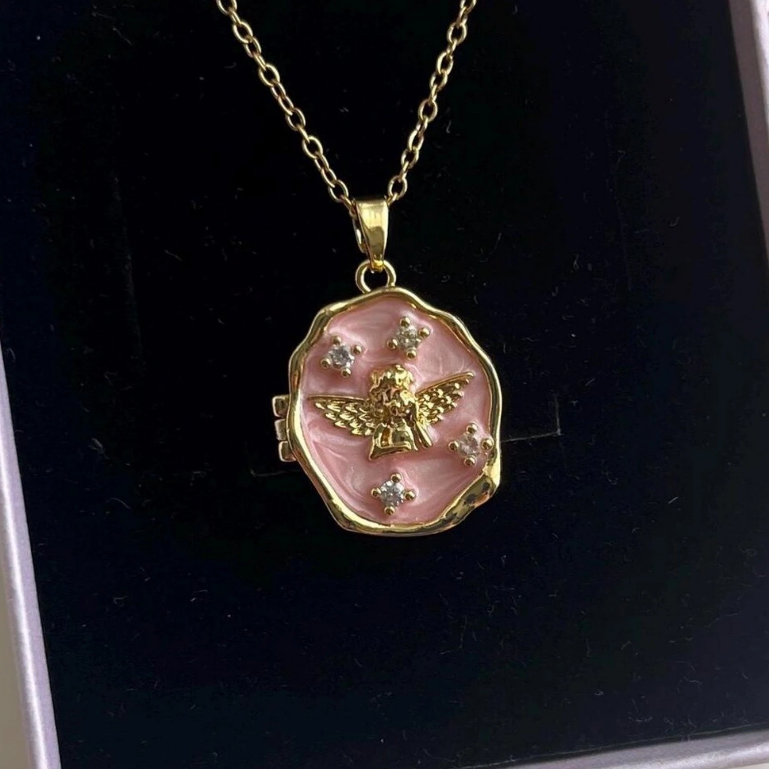 Çelik | Angel Open Locket Kolye