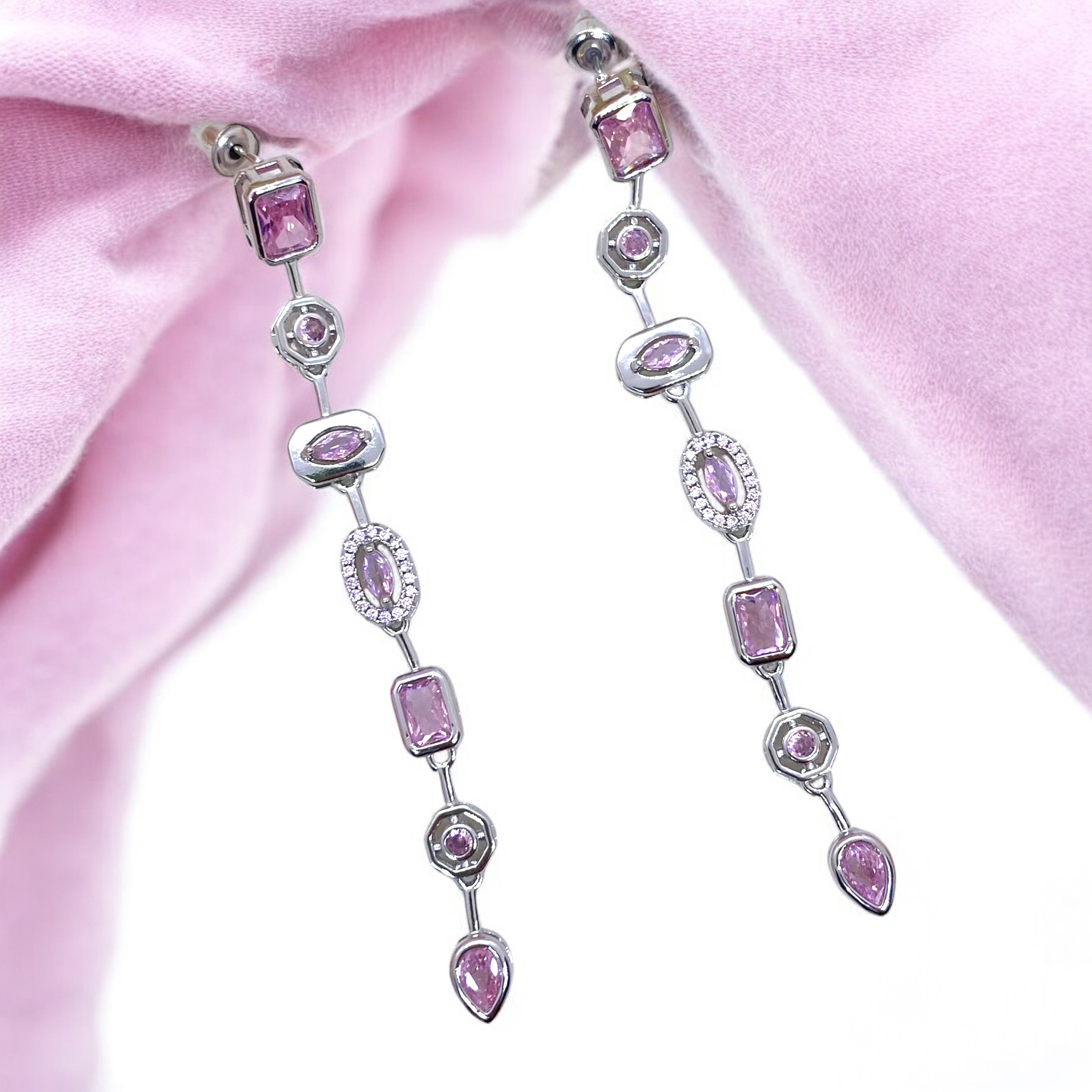 Pembe Chakra Küpe