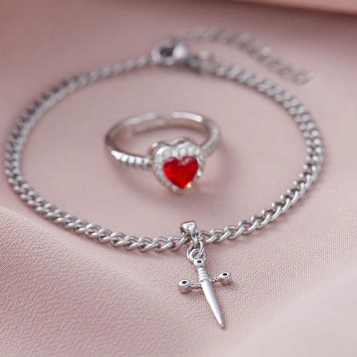 Pamuk Prenses & Avcı Takı Seti (Bileklik-Yüzük)