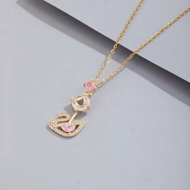 Çelik | Pink Swan Kolye