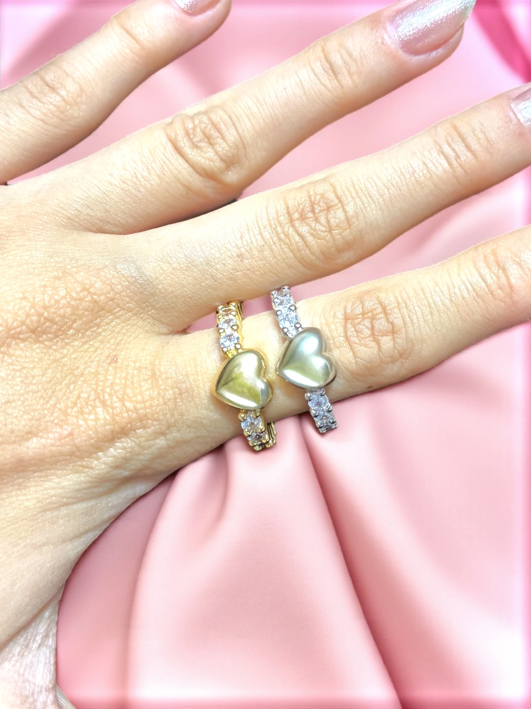 Taşlı Kalpli Yüzük