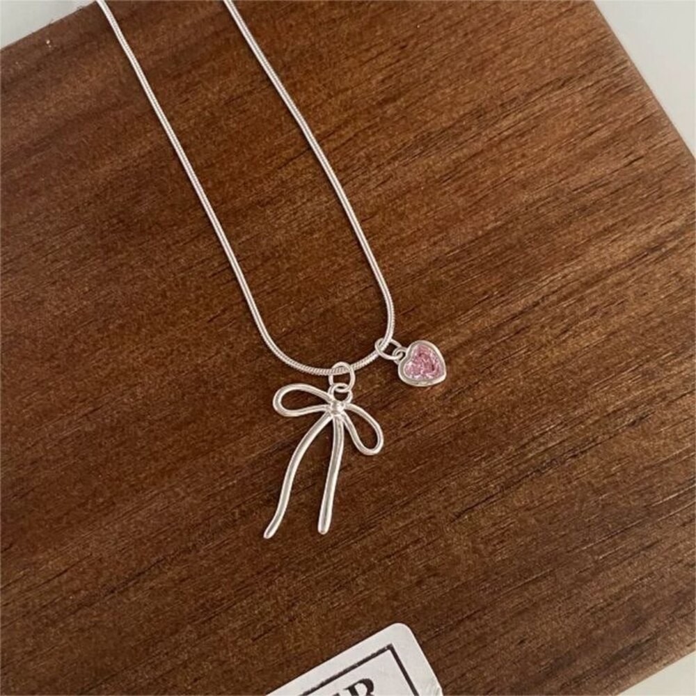 925s | Ribbon Heart Kolye