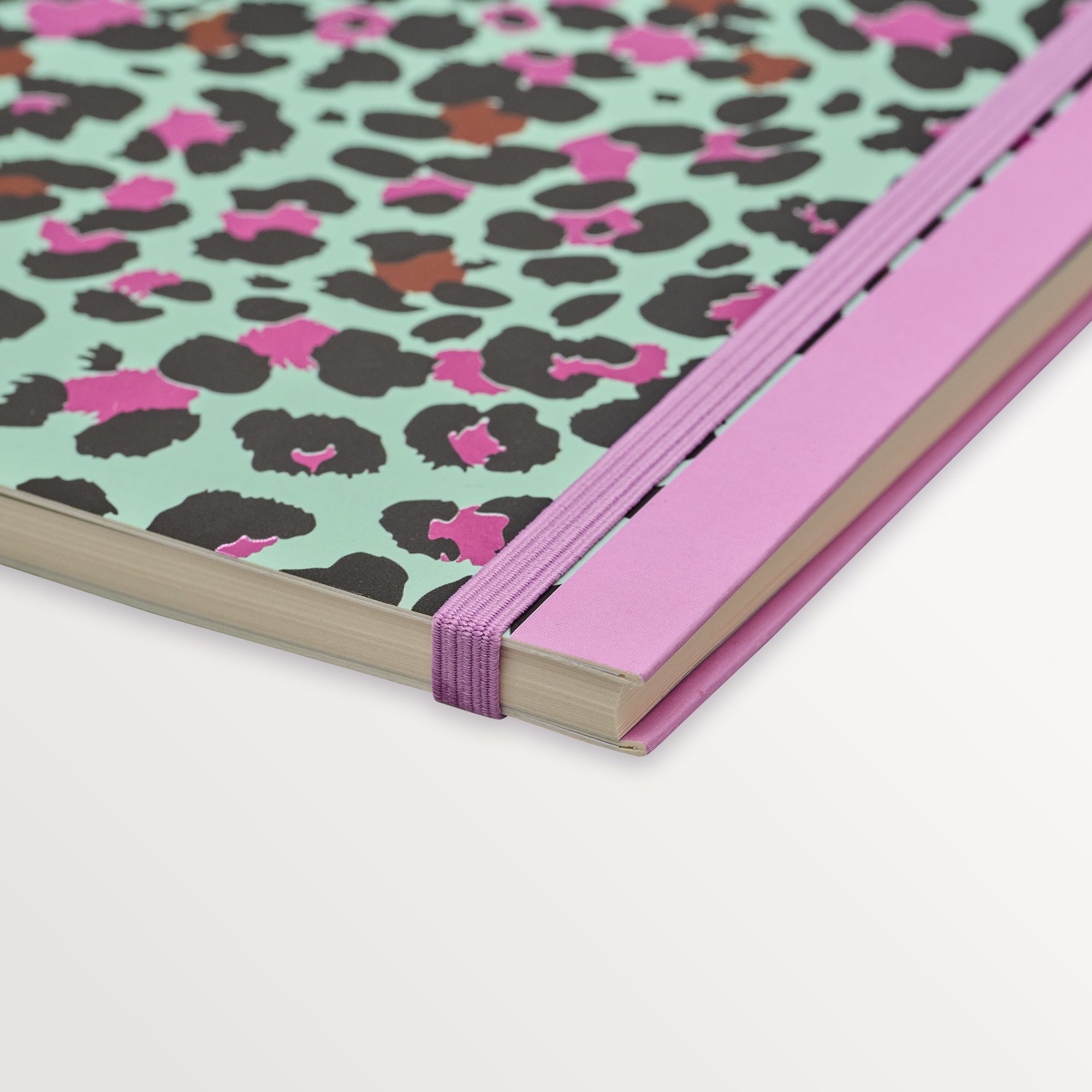 Episode Kulaklı Kapak Leopard XL 72 Yp. Defter - Sky Pink