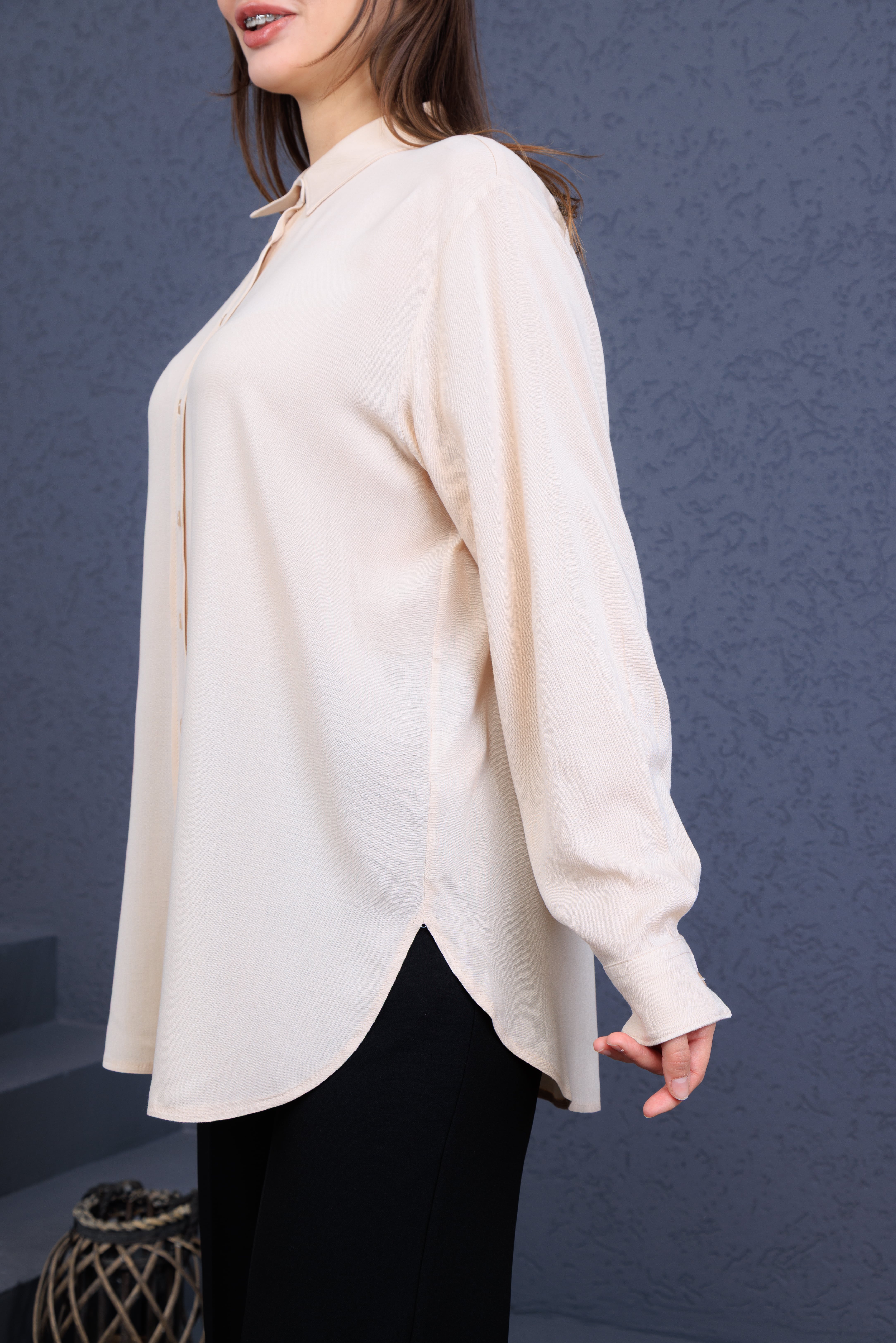 Elony Kadın Keten Gömlek – Doğal Krem Renk