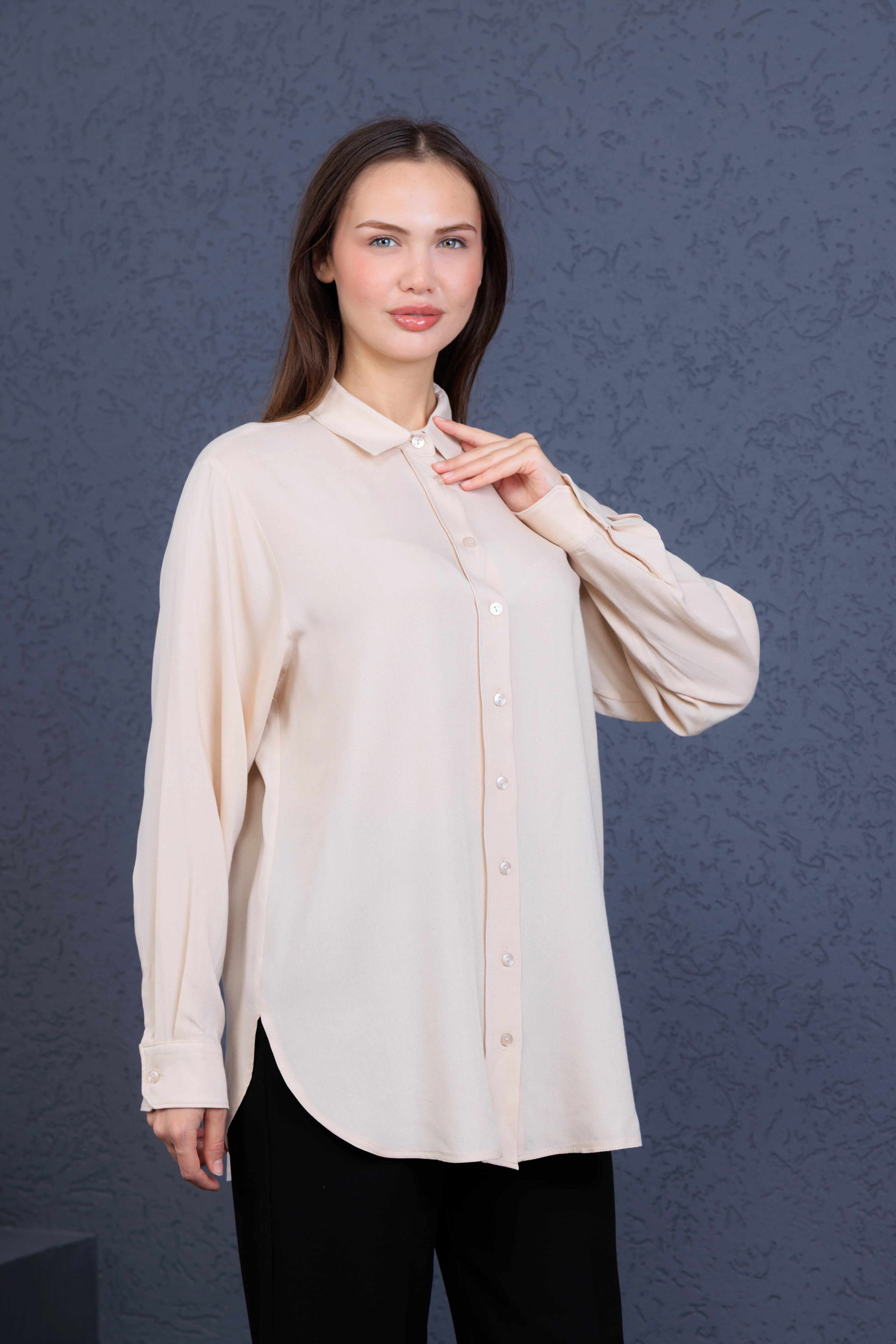 Elony Kadın Keten Gömlek – Doğal Krem Renk