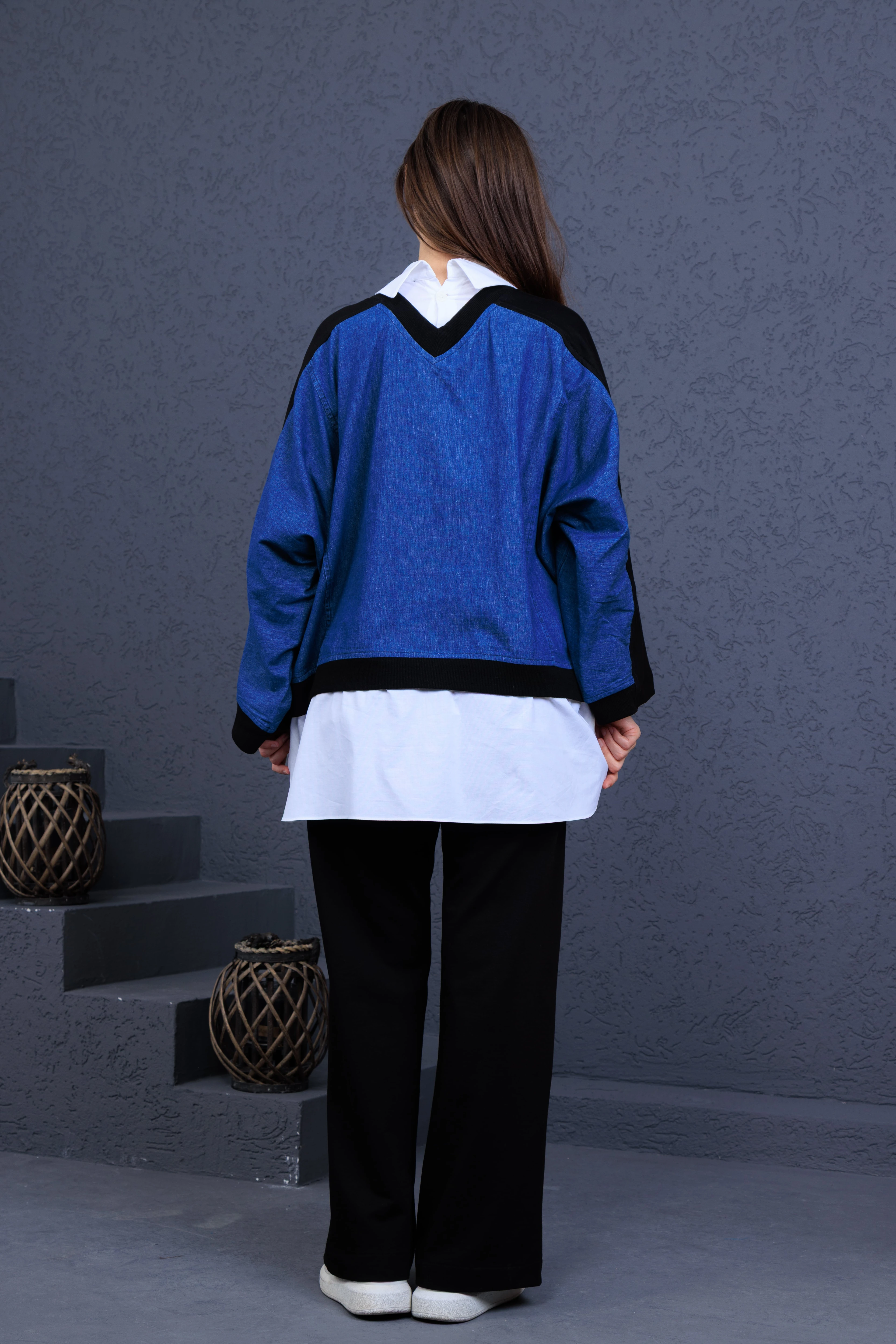 Elony Kadın Gömlek Yaka Detaylı Garnili Takım – Şıklık ve Rahatlık Bir Arada