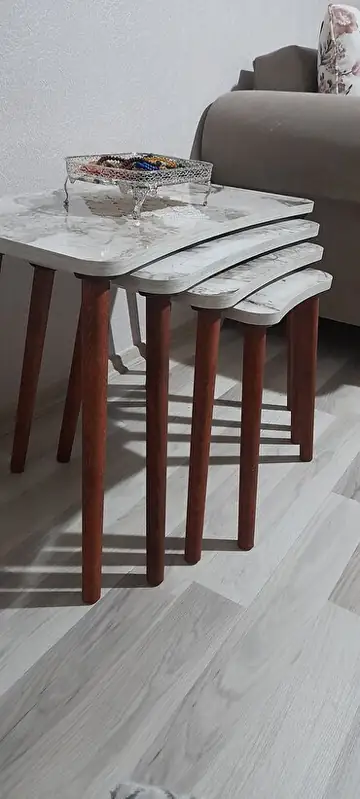 Müşteri fotoğrafı: Erendiz 4lü Ahşap Ayaklı Zigon Sehpa XL Beyaz Mermer