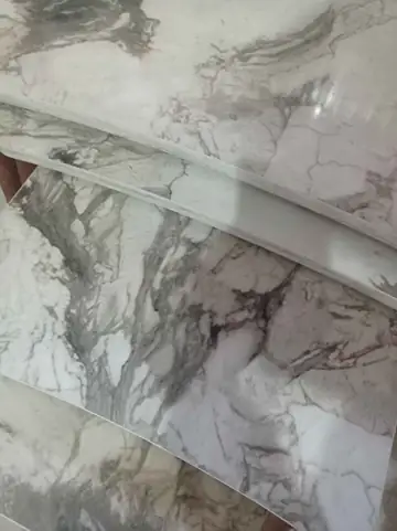 Müşteri fotoğrafı: Erendiz 4lü Ahşap Ayaklı Zigon Sehpa XL Beyaz Mermer