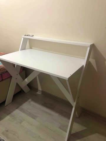 Müşteri fotoğrafı: X Ayaklı Raflı Ders Çalışma Masası 50x90 cm Beyaz