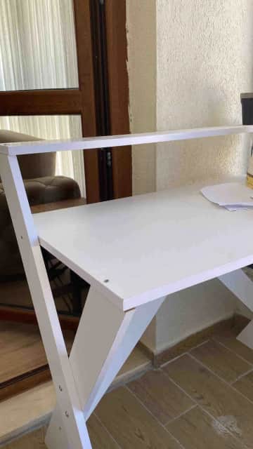 Müşteri fotoğrafı: X Ayaklı Raflı Ders Çalışma Masası 50x90 cm Beyaz