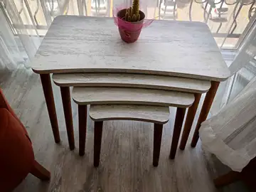 Müşteri fotoğrafı: Erendiz 4lü Ahşap Ayaklı Zigon Sehpa XL Kristal
