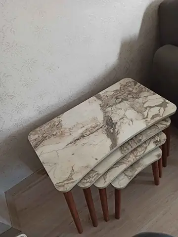 Müşteri fotoğrafı: Erendiz 4lü Ahşap Ayaklı Zigon Sehpa XL Beyaz Mermer