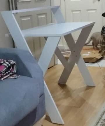 Müşteri fotoğrafı: X Ayaklı Raflı Ders Çalışma Masası 50x90 cm Beyaz