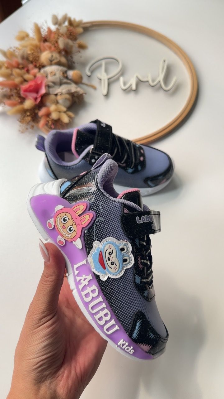 Labubu Işıklı Siyah Mor Spor Ayakkabı