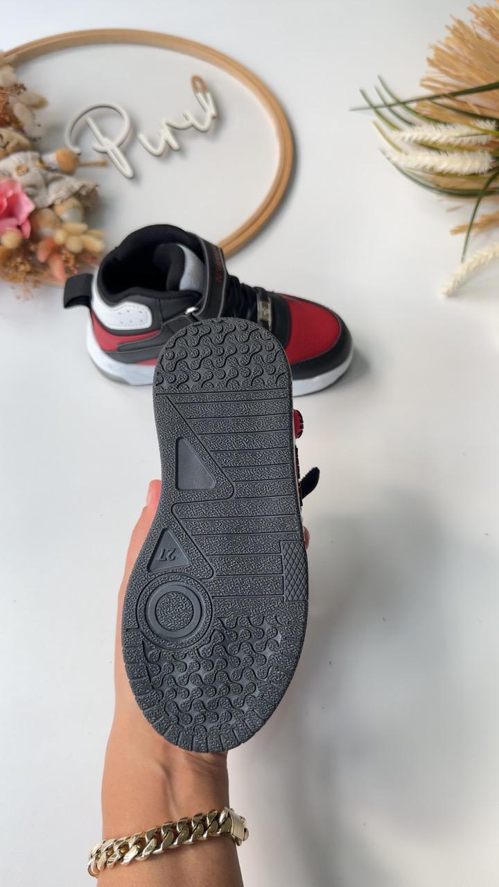 Siyah Kırmızı  Işıklı Spor Ayakkabı