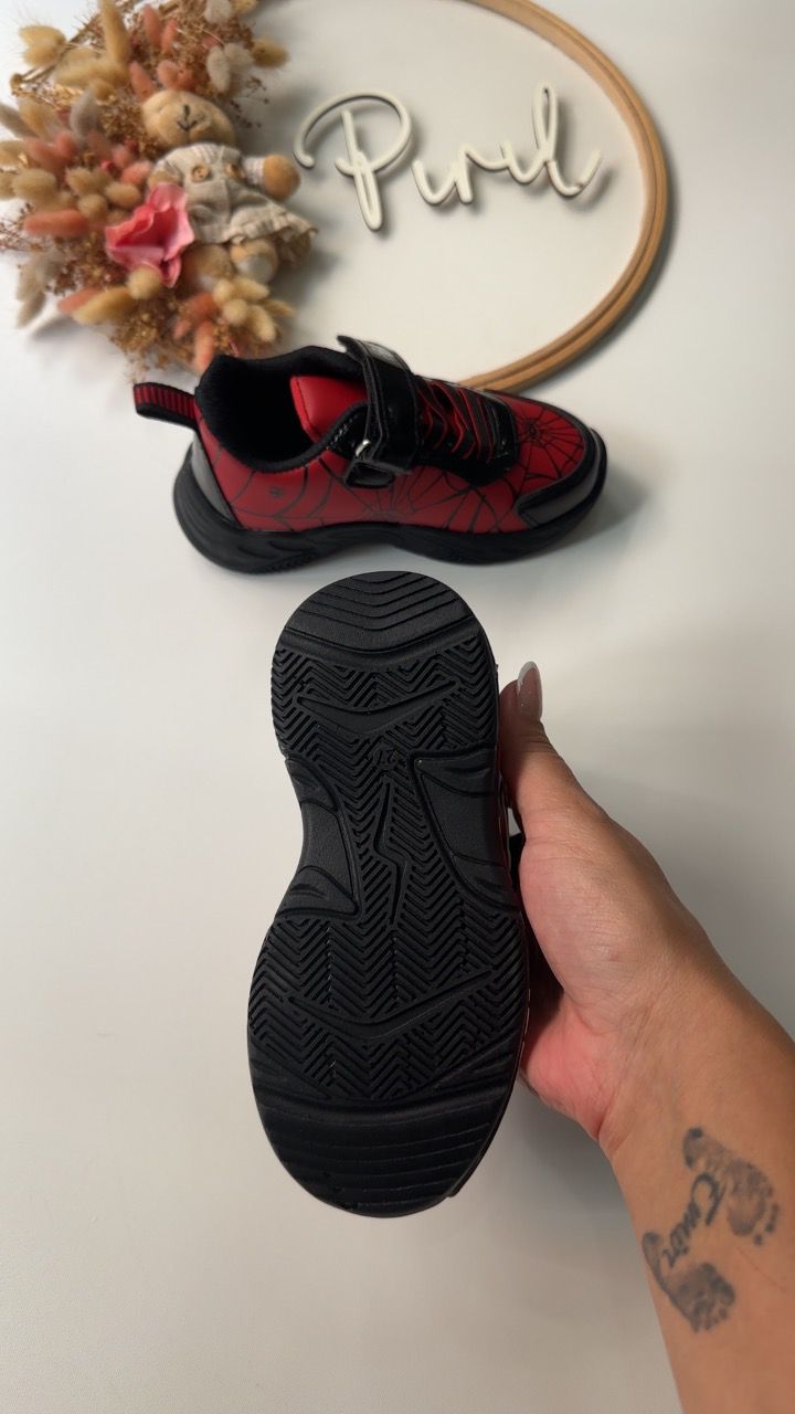 Karakterli IŞIKLI Spor Ayakkabı Kırmızı Siyah