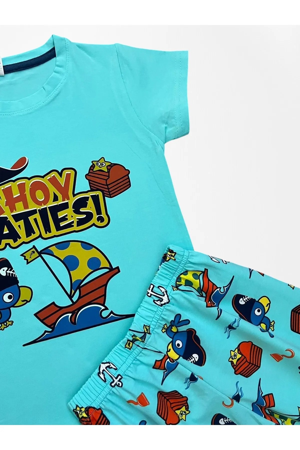 Mavi Sevimli Korsan Şortlu Pijama Takımı