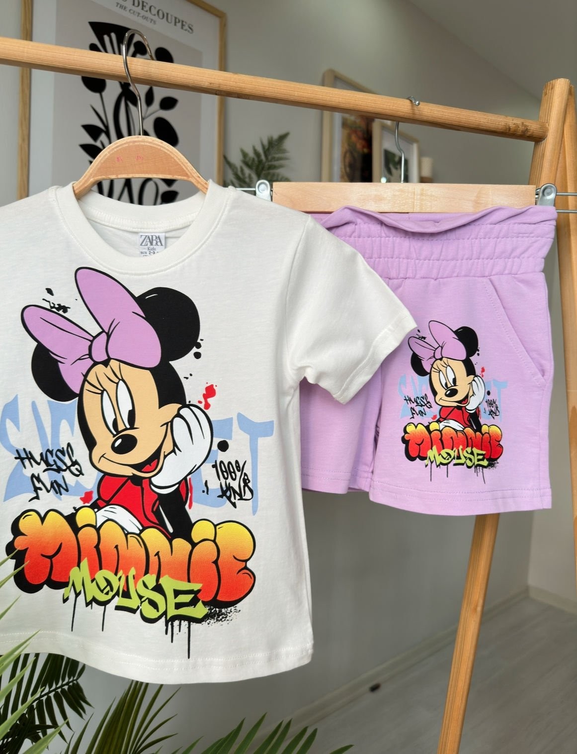 Minnie Mouse Şortlu Takım