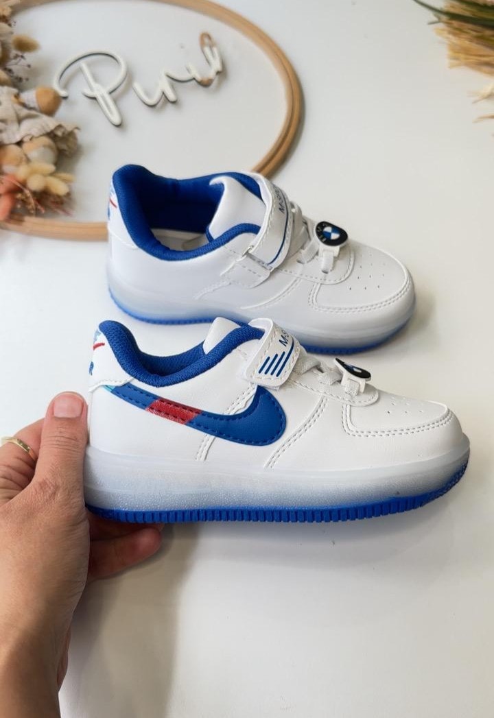 IŞIKLI 26/30 ERKEK ÇOCUK AYAKKABI BEYAZ MAVİ