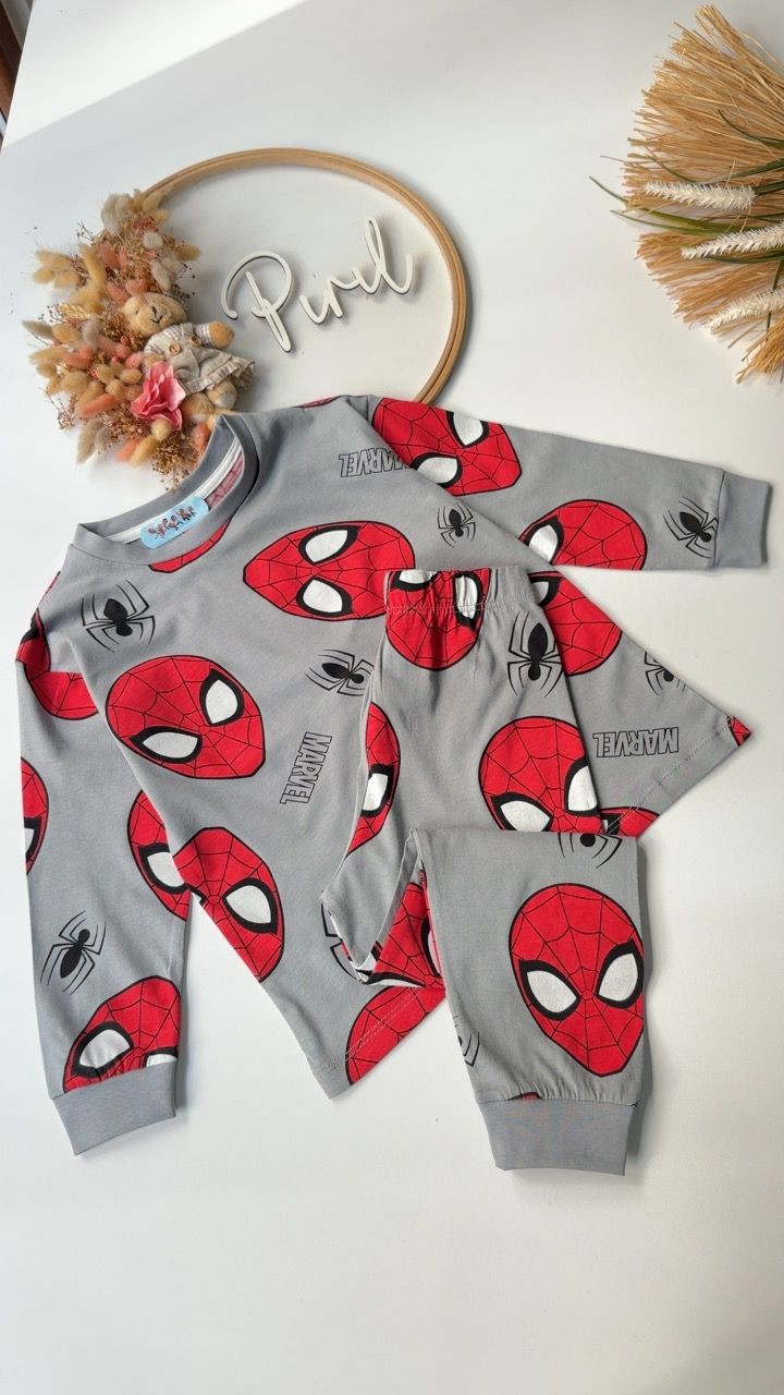 Karakter Baskılı Pijama Takımı Gri