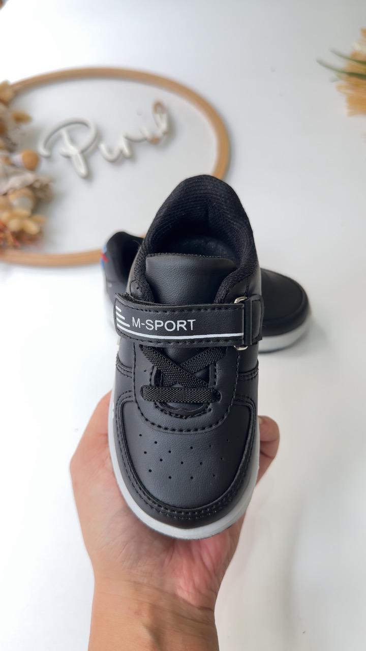 IŞIKLI 22/25 ERKEK ÇOCUK AYAKKABI SİYAH BEYAZ