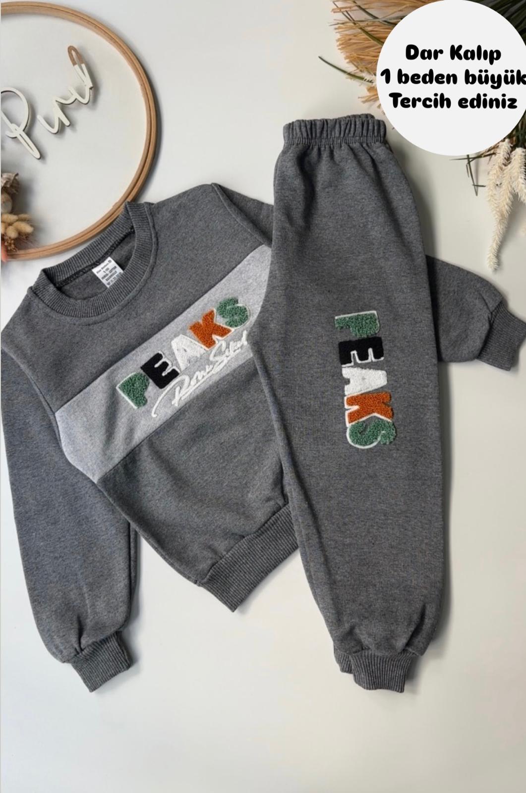 PEAKS YAZILI 2 İPLİK ŞARDONLU TAKIM KOYU GRİ