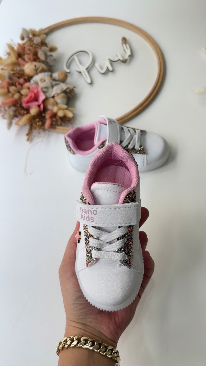 YILDIZ DETAY IŞIKLI AYAKKABI RENKLİ SİMLİ