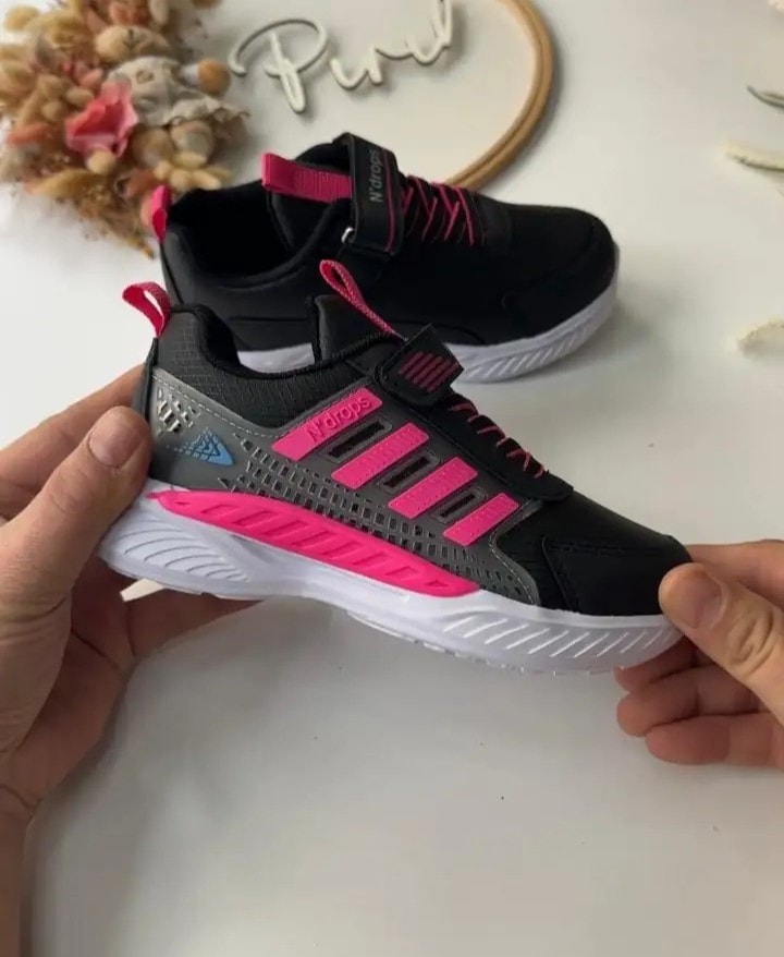 Siyah Fuşya Spor Ayakkabı 5001