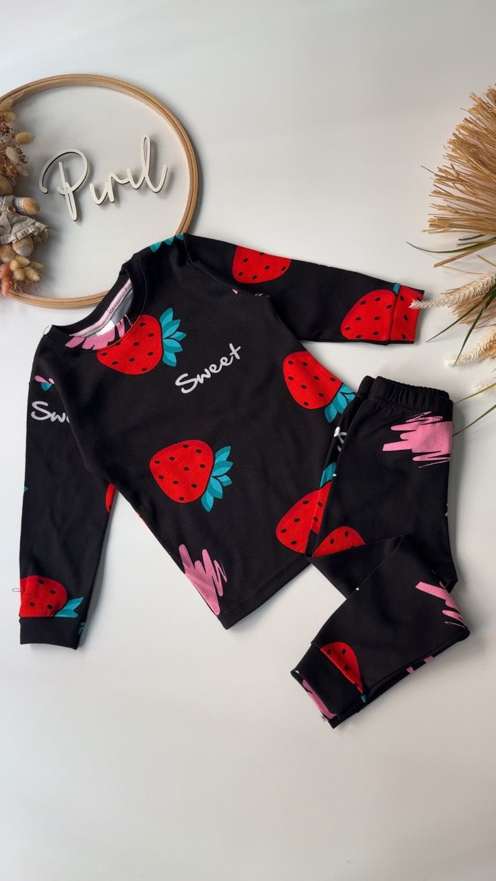 Çilek Pijama Takımı Siyah
