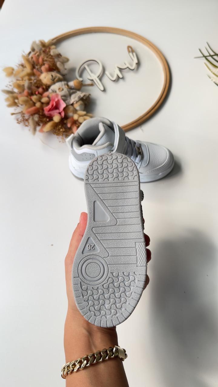 Beyaz Işıklı Spor Ayakkabı