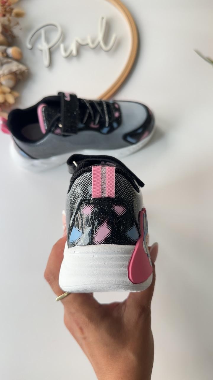 Labubu Siyah Pembe Spor Ayakkabı