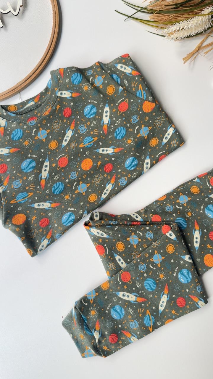 Yeşil Uzay Pijama Takımı