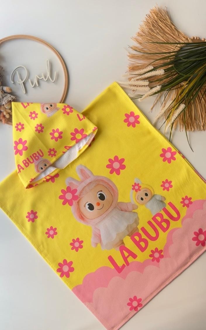 Labubu Plaj Havlusu