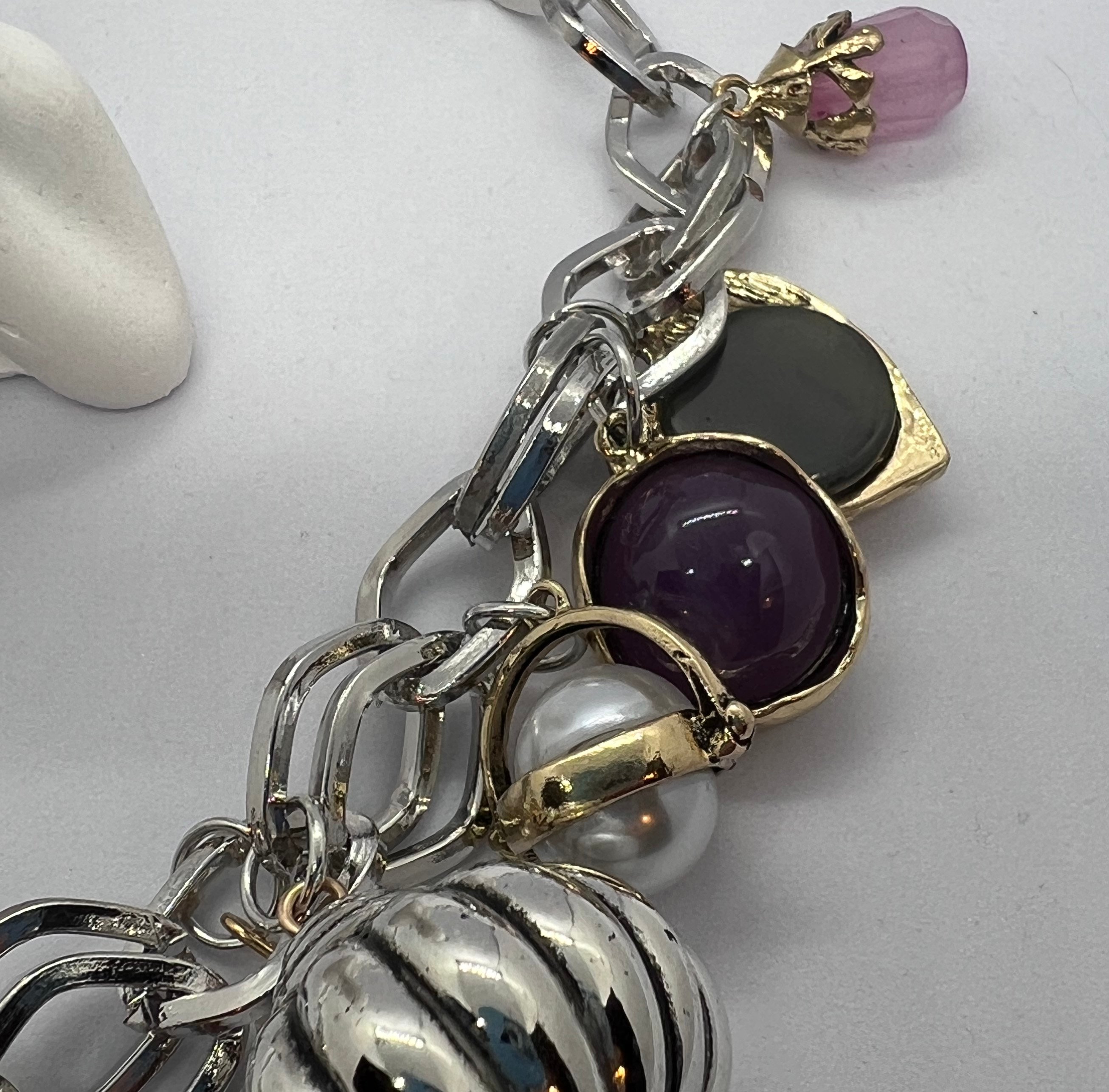 Marka Charm Kolye