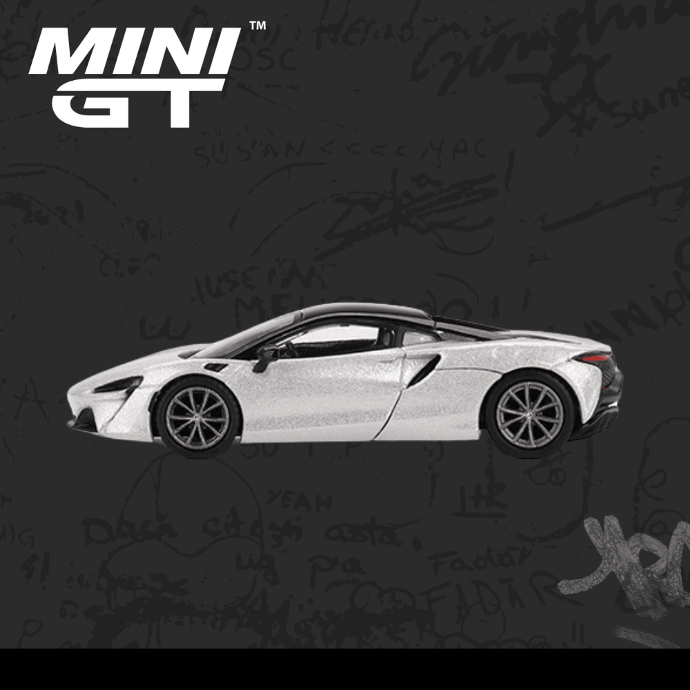 Mini Gt 582 McLaren Artura Ice Silver
