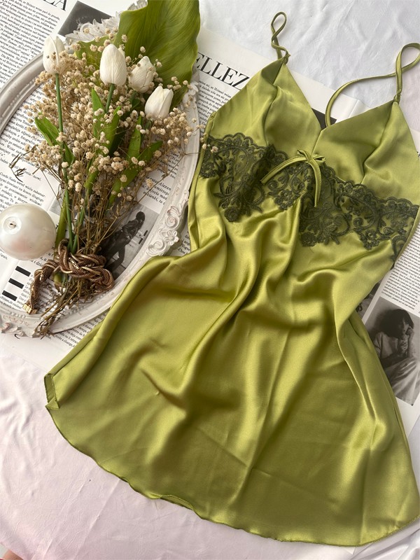 Flore Saten Mini Gecelik Sabahlık Takımı