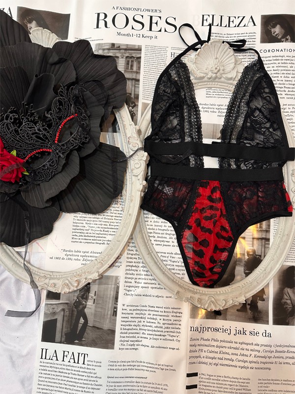 Feyra Leopar Detaylı Bodysuit