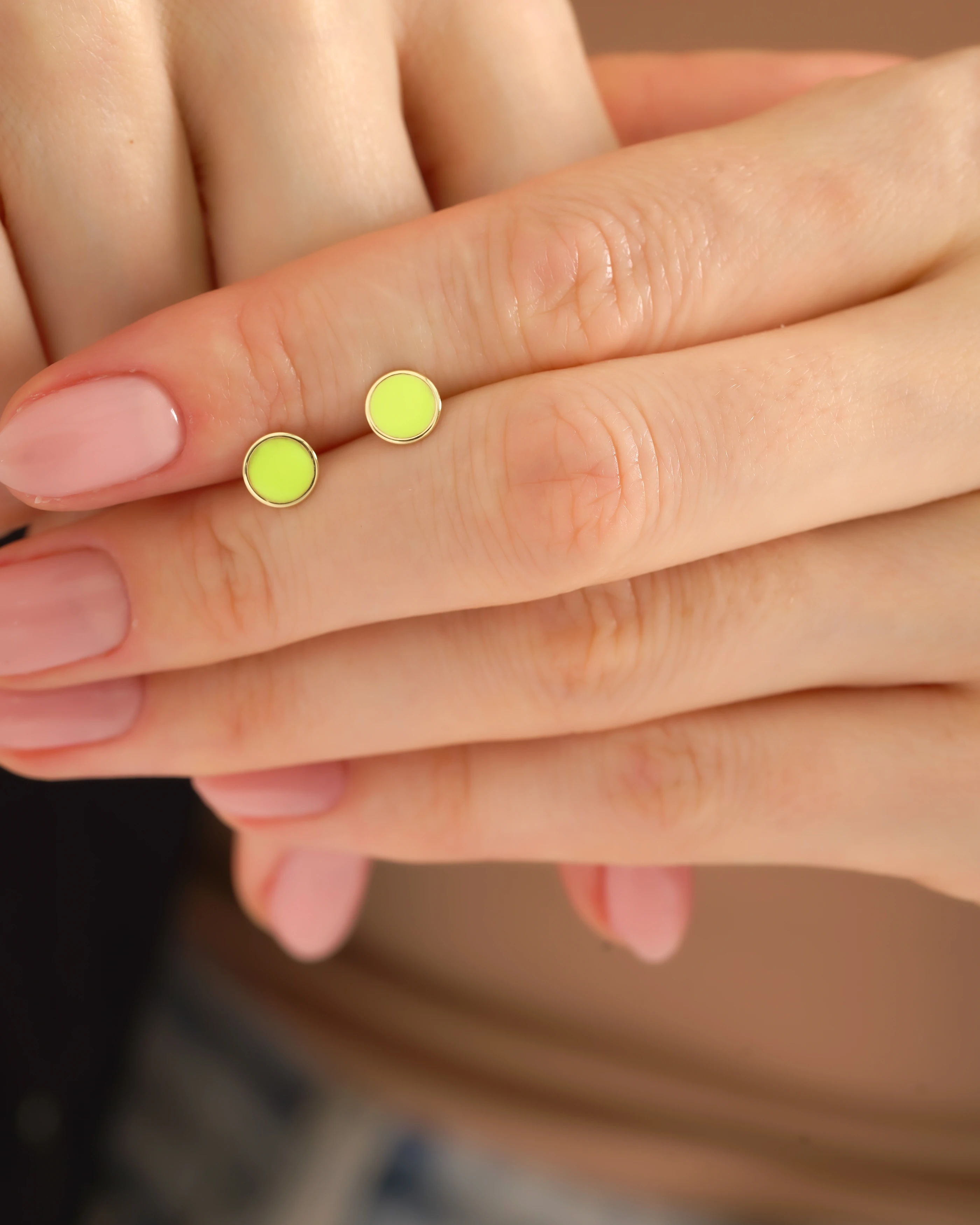 8 Ayar Altın Yuvarlak Sarı Küpe