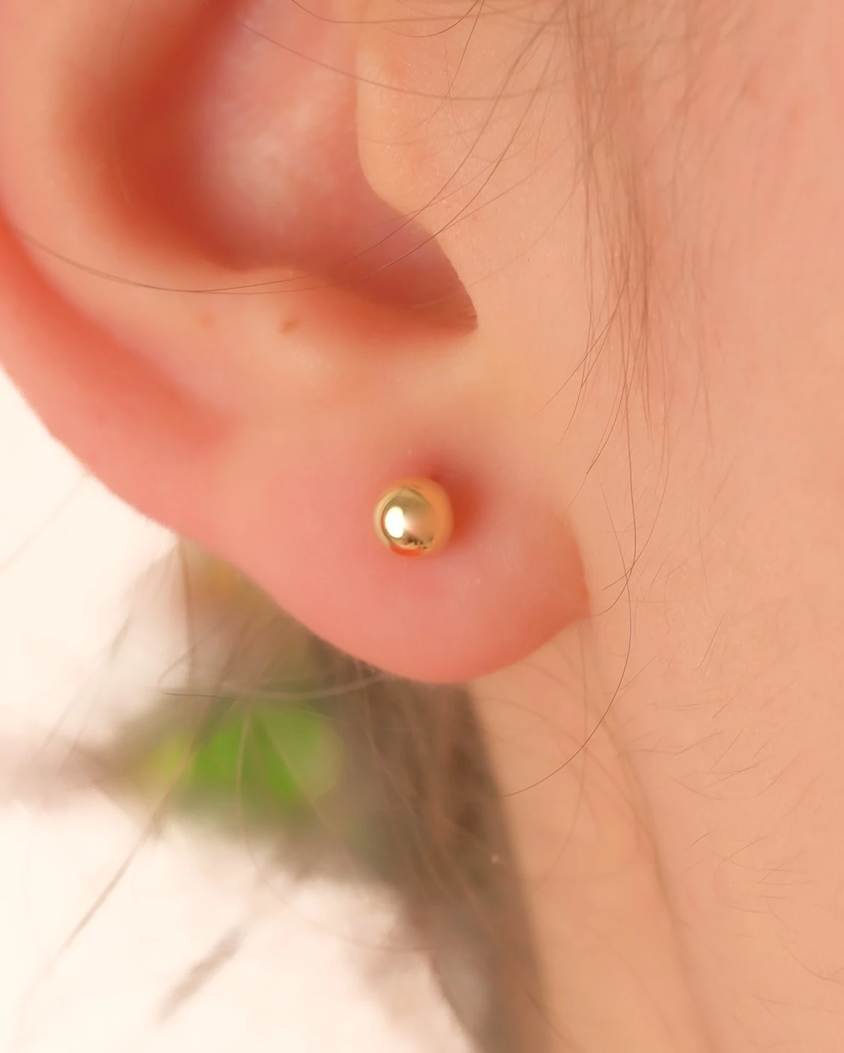 8 Ayar Altın Top Küpe