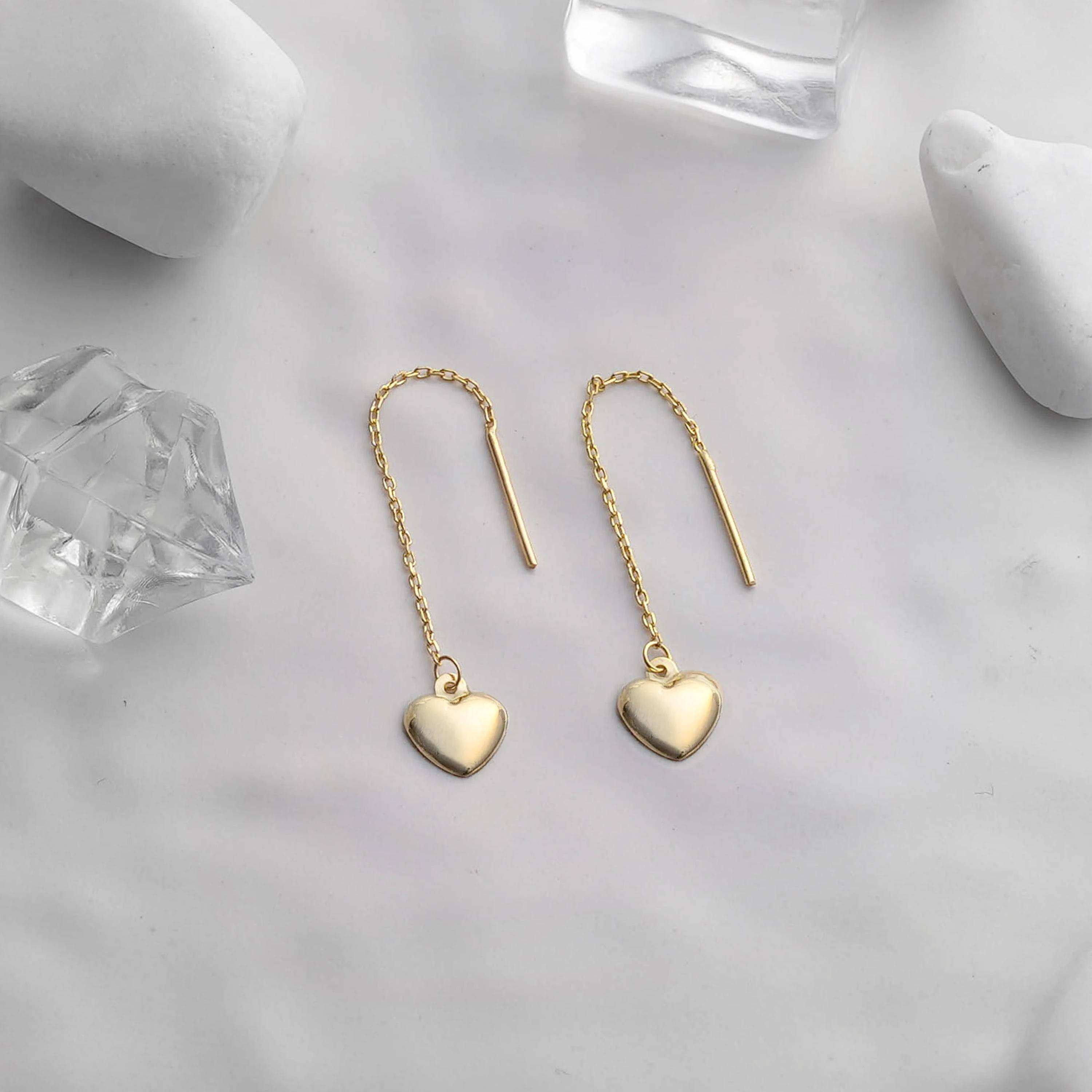 14 Ayar Altın Zarif Sallantılı Kalp Küpe