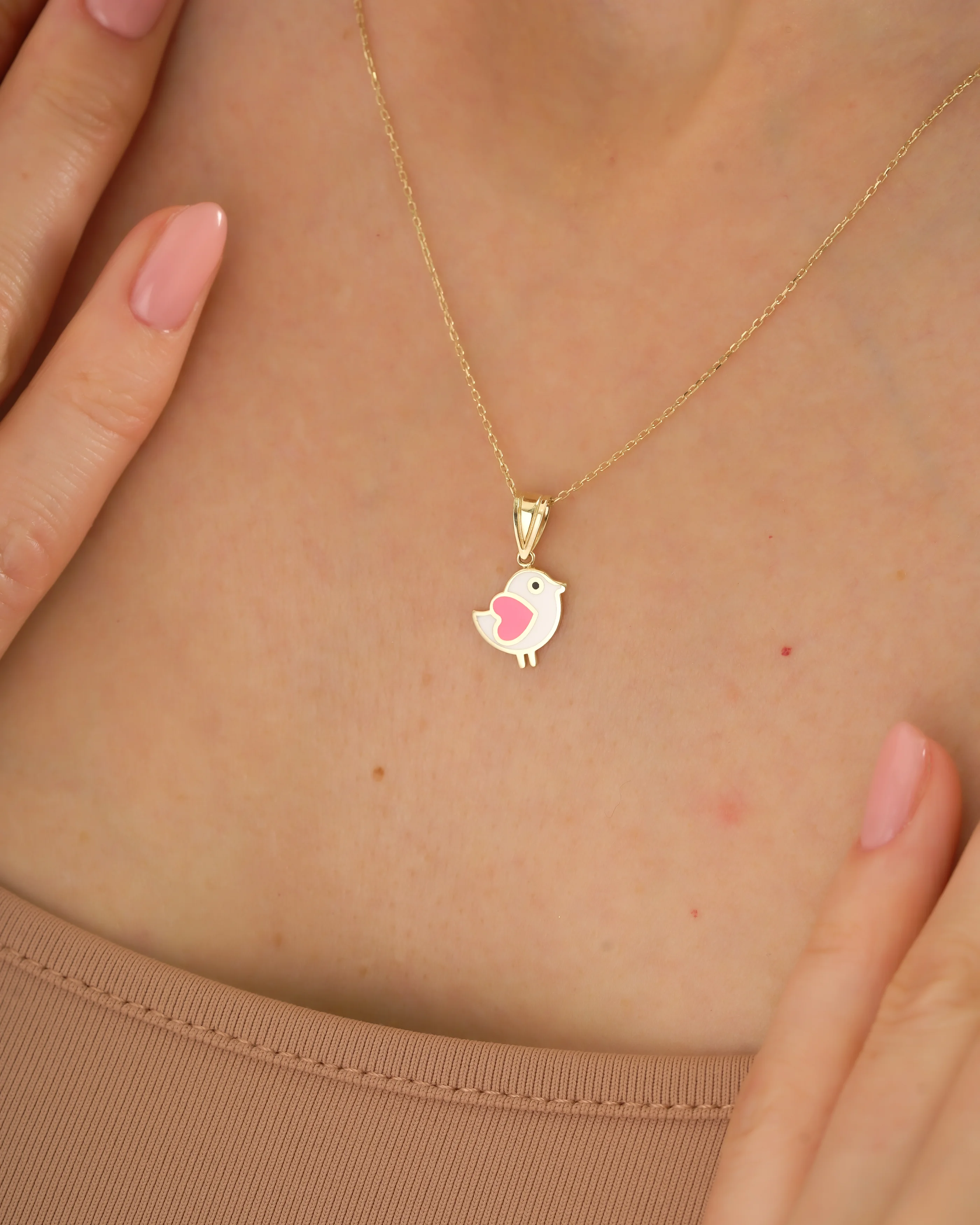 8 Ayar Altın Zarif Pembe Kuş Kolye